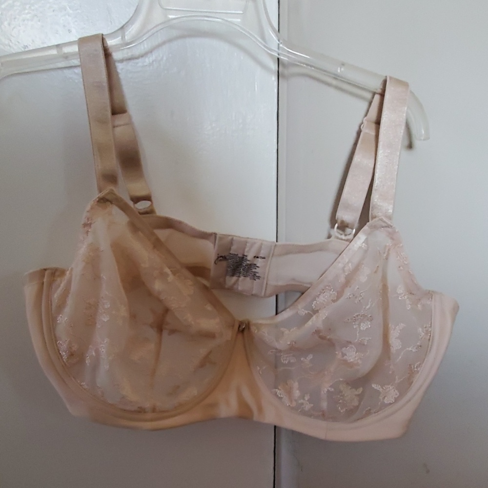 Bra
